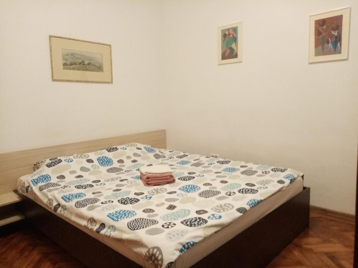 Republicii Apartment Historic Center Брашов Экстерьер фото
